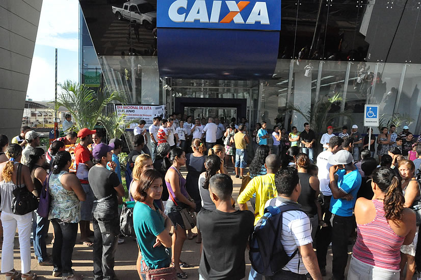 Leia mais sobre o artigo Todas as bases da Fetec-CUT/CN protestam no Dia Nacional de Luta contra a reestruturação na Caixa
