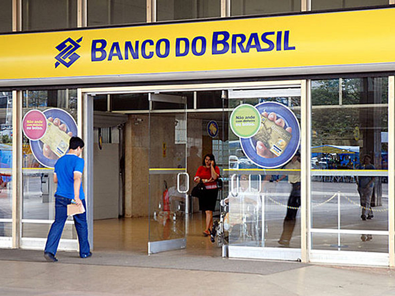 Você está visualizando atualmente Após negociação, Banco do Brasil altera norma sobre jornada e ponto eletrônico