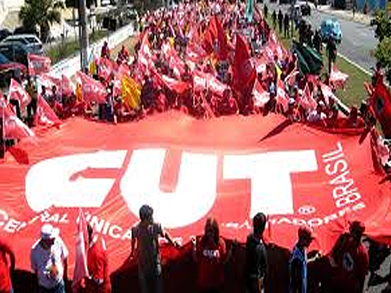 Leia mais sobre o artigo CUT lançará projeto de iniciativa popular para revogar reforma trabalhista