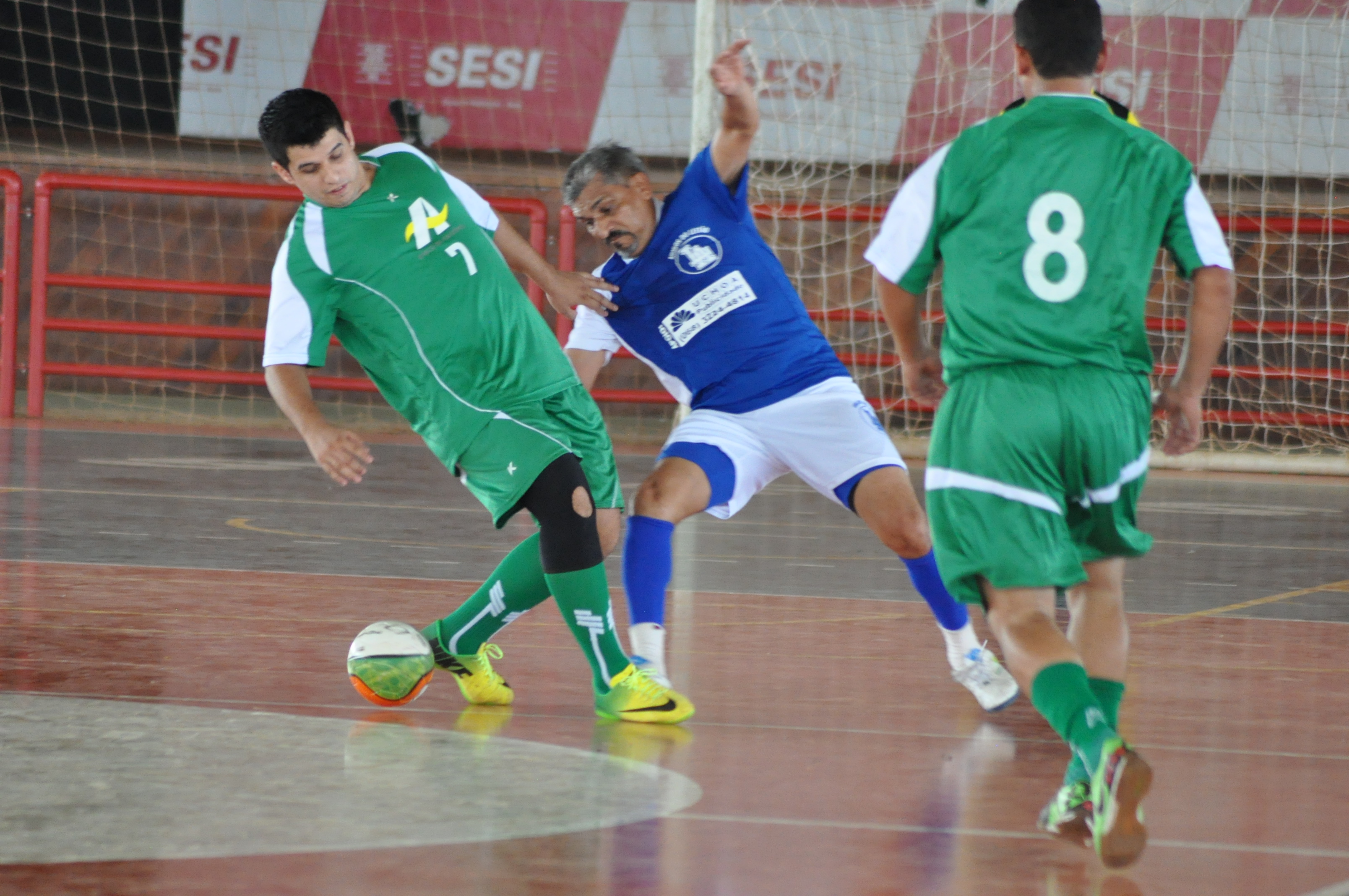 Leia mais sobre o artigo 22ª Copa Bancária de Futsal começa com chuva de gols