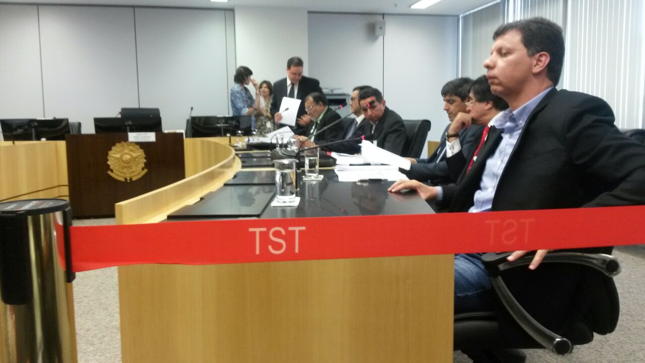 Você está visualizando atualmente Audiência no TST apresenta proposta para greve no Banco da Amazônia