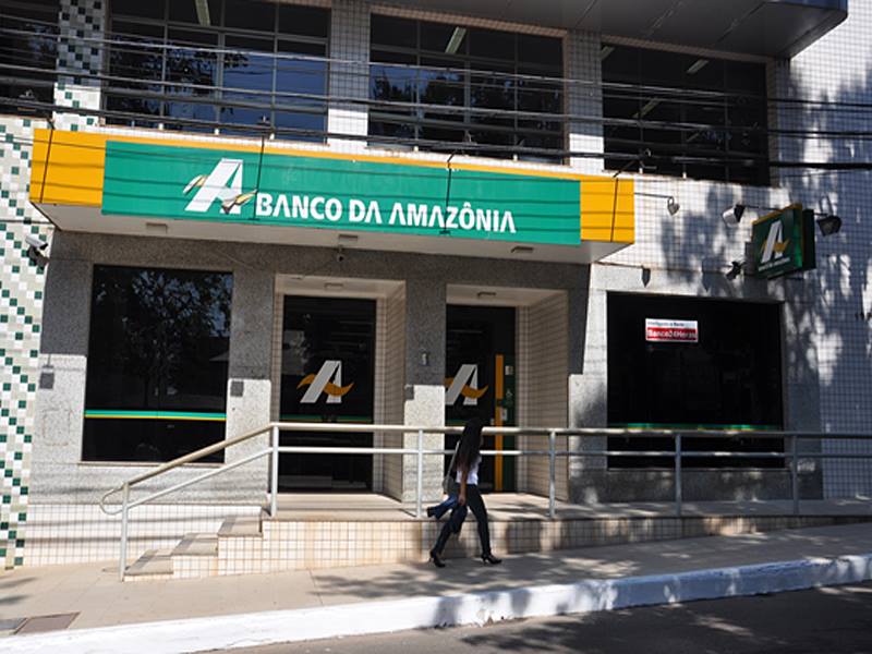 Leia mais sobre o artigo Banco da Amazônia está proibido de praticar a lateralidade, sob pena de multa diária de R$ 5 mil por funcionário