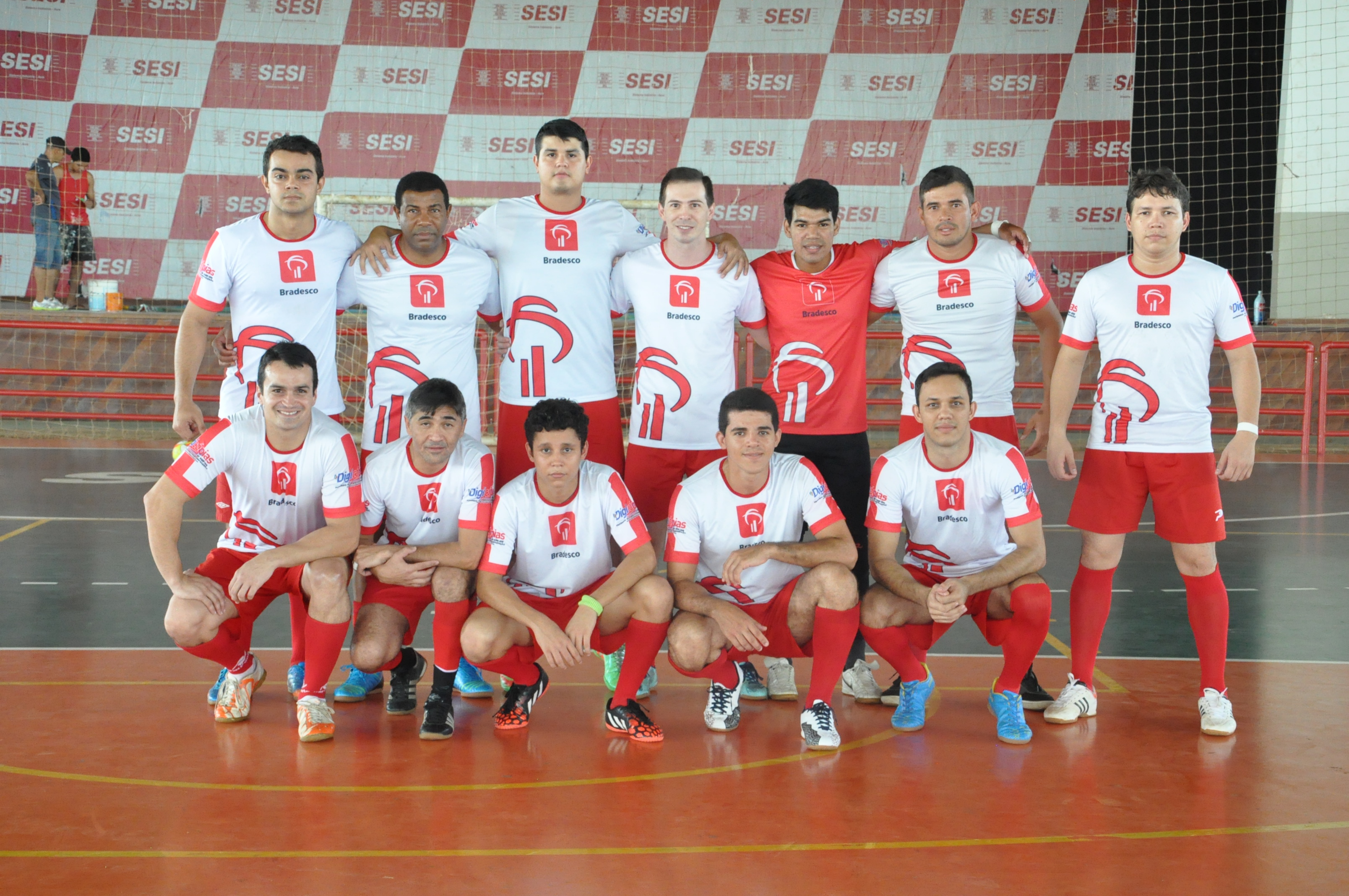 Leia mais sobre o artigo Bradesco/Centro conquista 22ª Copa Bancária de Futsal