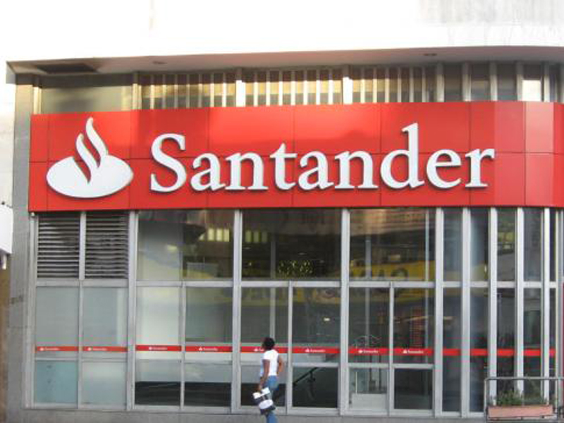 Você está visualizando atualmente Inscrições para bolsas de estudo conquistadas no Santander vão até dia 16