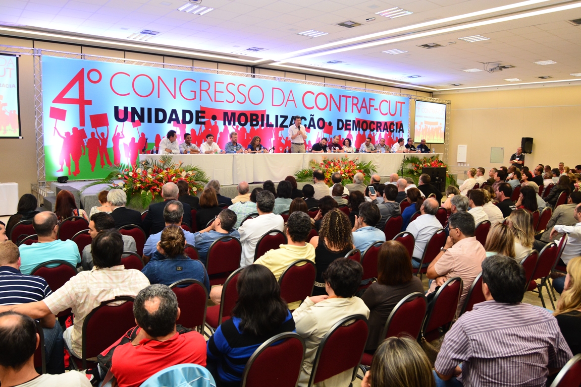 Leia mais sobre o artigo Congresso da Contraf-CUT termina com apresentação da diretoria eleita