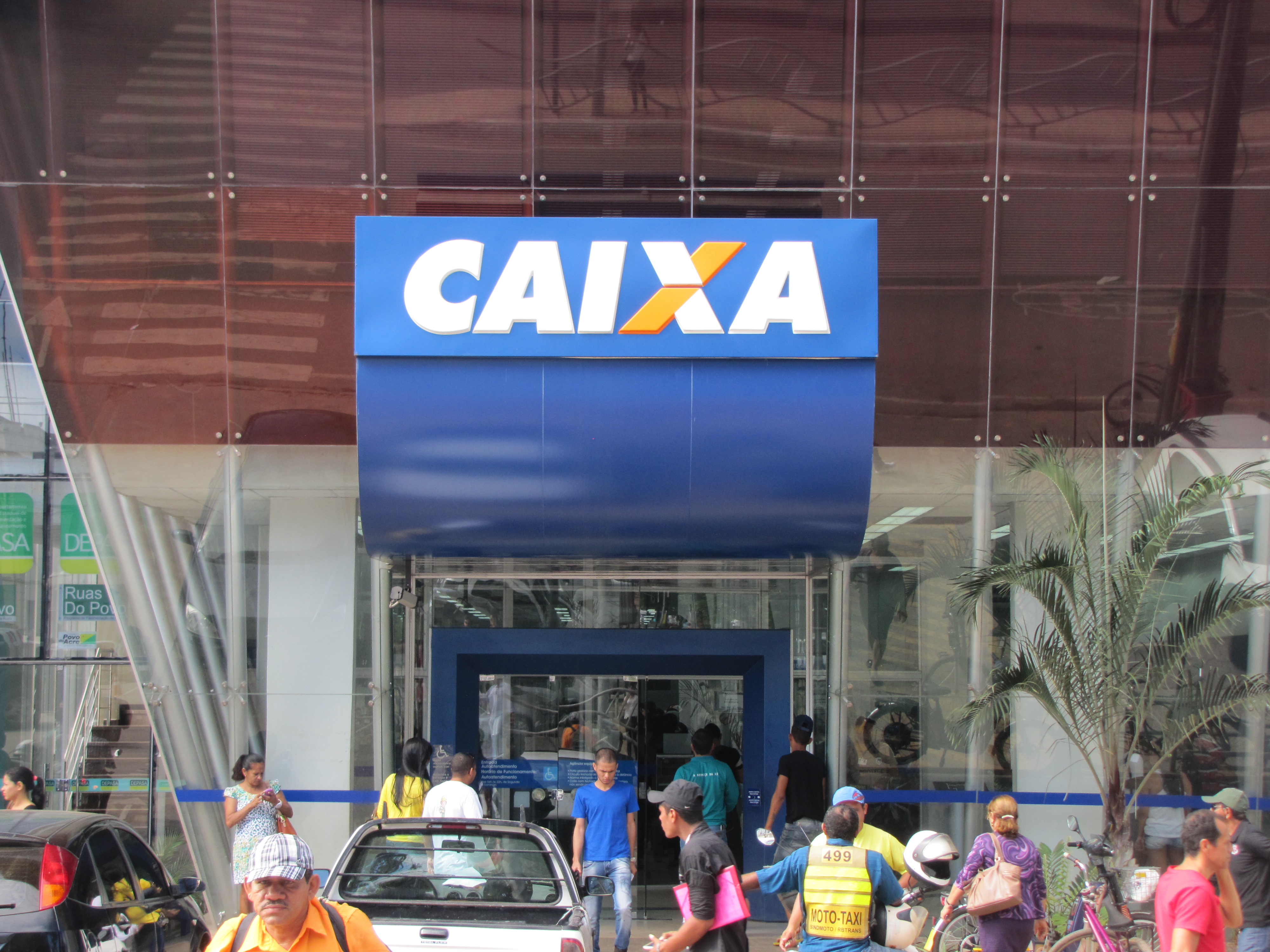 Leia mais sobre o artigo Suspenso prazo de validade de concursos da Caixa