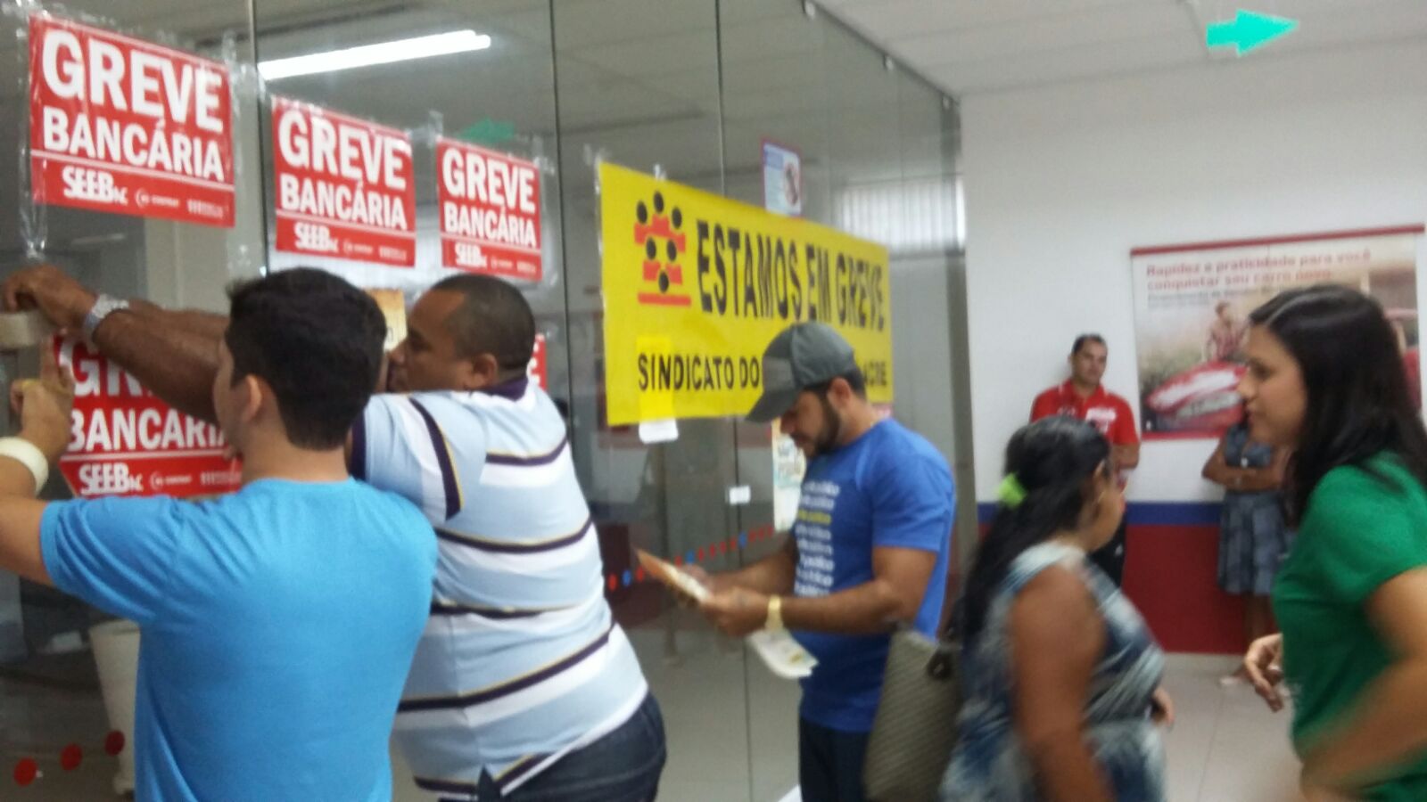 Leia mais sobre o artigo Bradesco de Cruzeiro do Sul adere à greve pela primeira vez na história