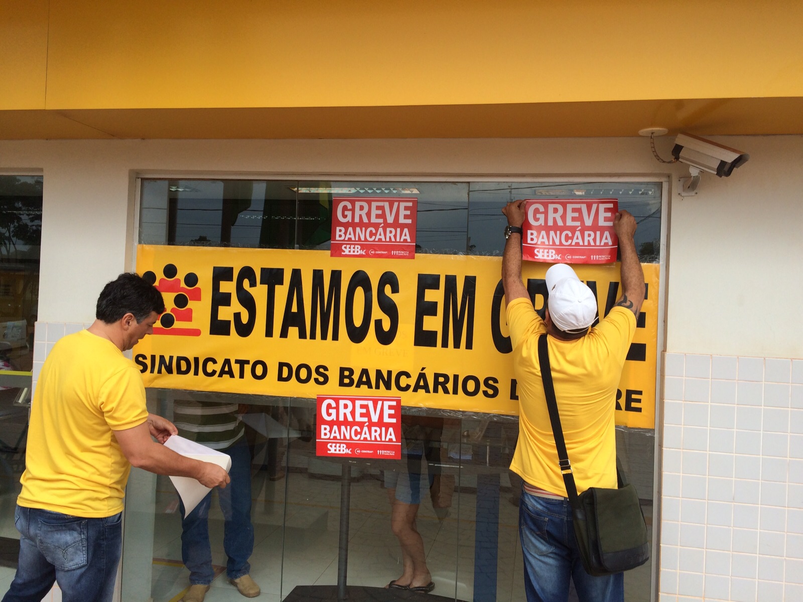 Leia mais sobre o artigo Em Acrelândia, agências Bradesco e BB aderem à greve