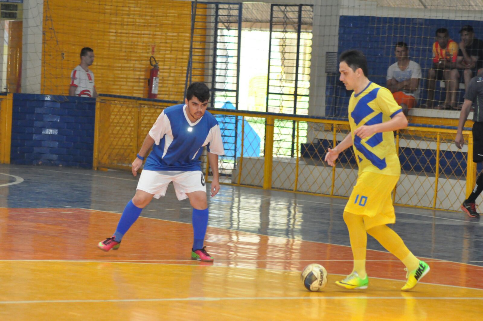 Leia mais sobre o artigo Copa Bancária de Futsal conhece semifinalistas