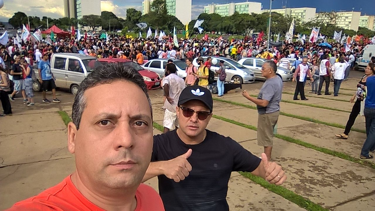 Você está visualizando atualmente Trabalhadores ocupam Brasília nesta quarta para exigir fim das reformas, Fora Temer e diretas já