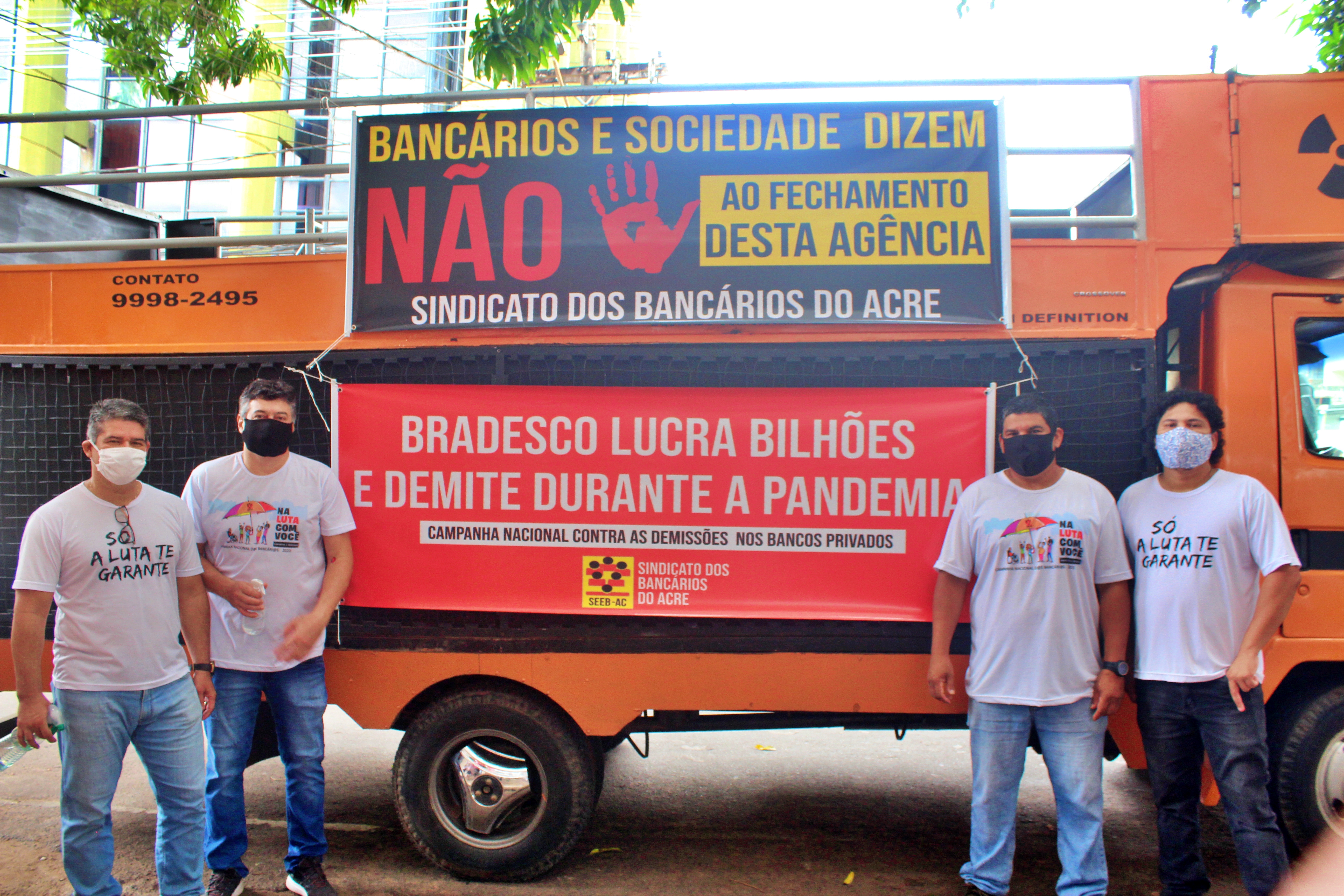 Leia mais sobre o artigo Bradesco, banco que teve um dos maiores lucros da América Latina, fecha agências e demite funcionários.