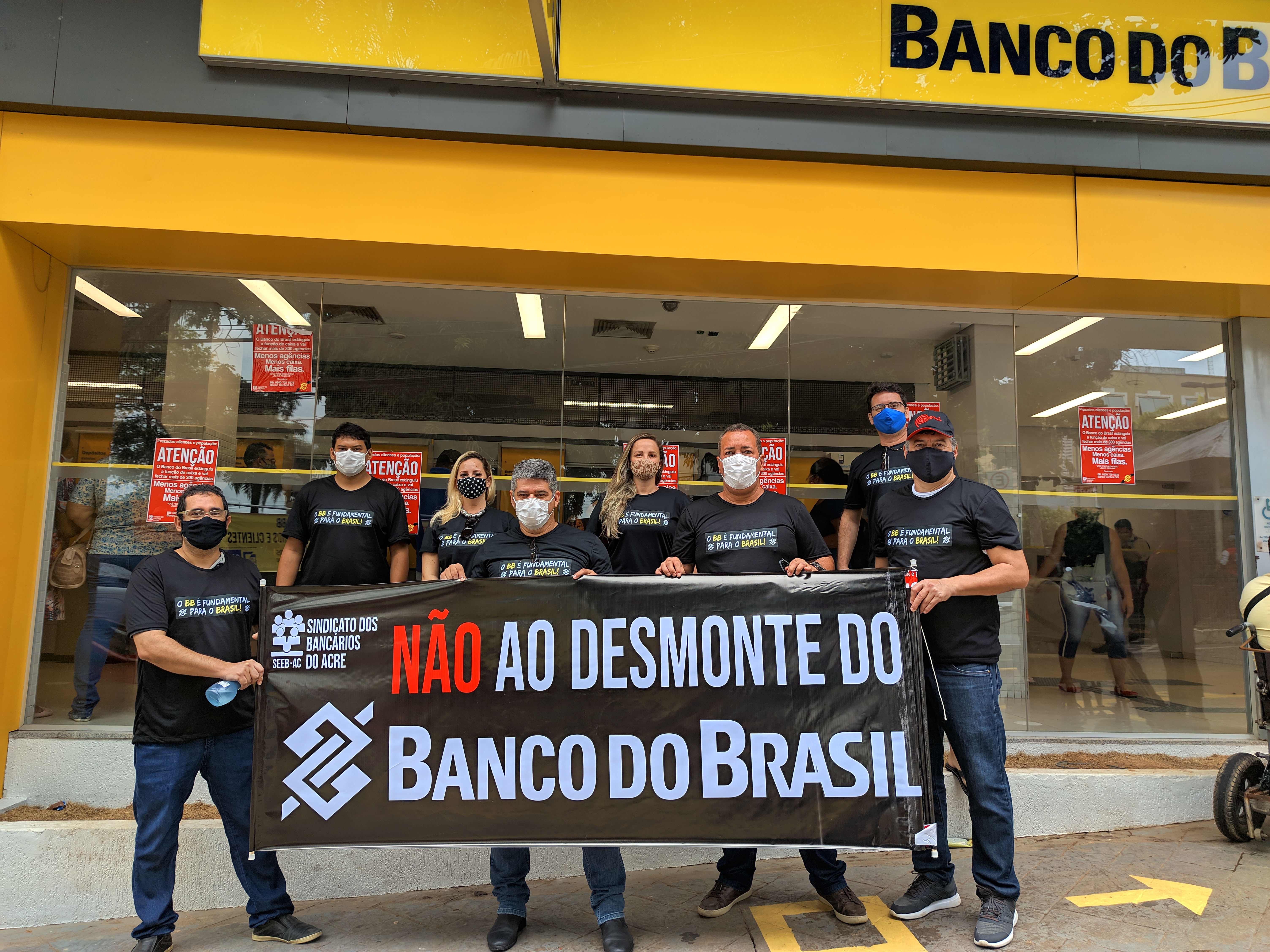 Você está visualizando atualmente Funcionários do Banco do Brasil cruzam os braços nesta quarta-feira no Acre