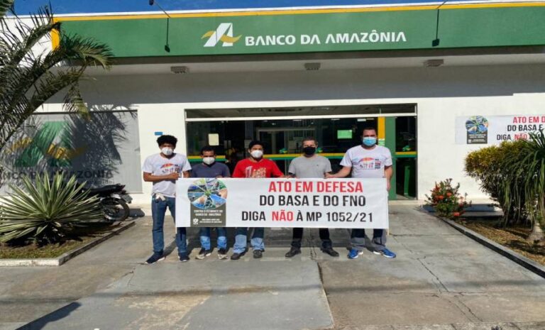 Leia mais sobre o artigo Sindicato do Bancários e vereadores Elter Nóbrega e Márcio da Farinha realizam ato em defesa do Banco da Amazônia, FNO e contra a MP 1052/21